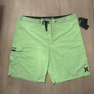 NWT Hurley Men's One and Only 22-Inch Boardshort size 44